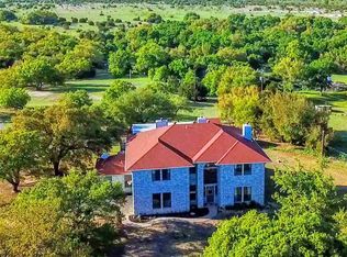 4033 Fm 580 E, Kempner, TX 76550