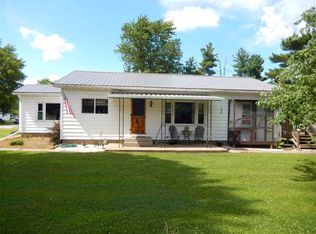 701 E Main St, Plymouth, IL 62367