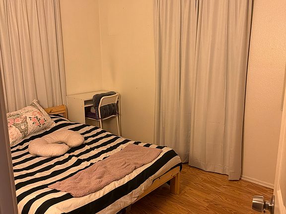 5th image of 239 Palos Verdes Dr #239