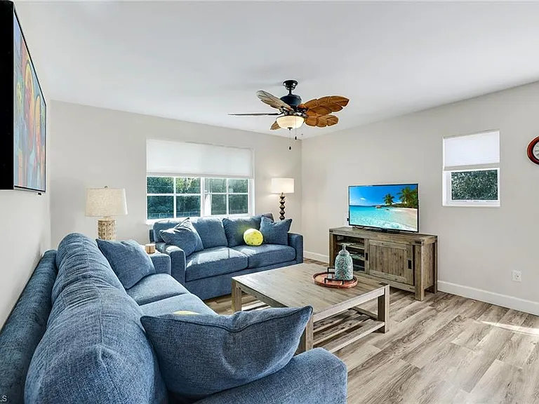 3561 Thomasson Dr — Photo 7