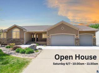 2305 N Ivy Rd, Tea, SD 57064