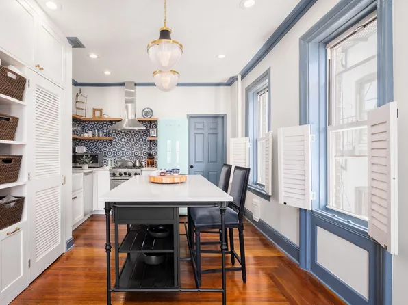 92 Perry Street image 1 of 14