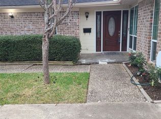 1006 Walnut Bend Ln, Houston, TX 77042