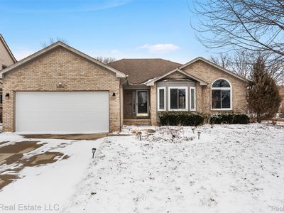 53114 Ridgewood Dr, Chesterfield, MI, 48051