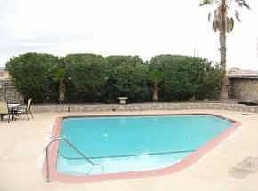 4th image of 4433 Stanton St #306