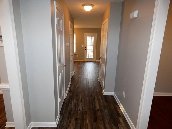 3rd image of 5408 Veld Ct