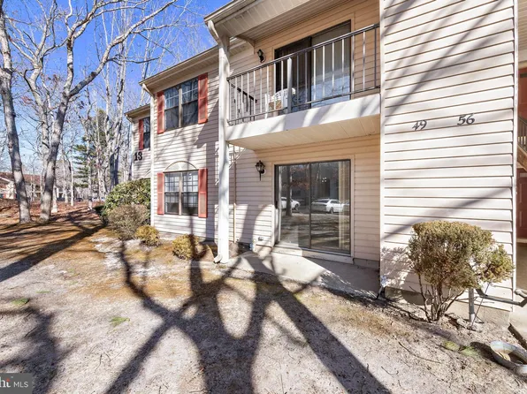 49 Liberty Ct, Absecon, NJ 08205