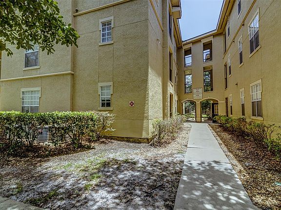 4th image of 114 VISTA VERDI CIRCLE #116