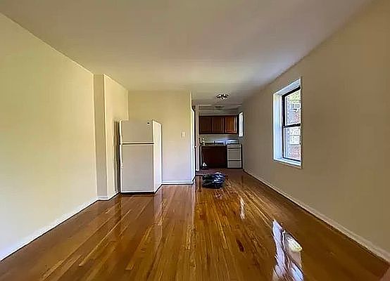 2nd image of 139-21 85th Dr APT 5G