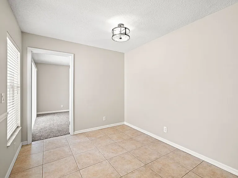 1542 N Lawnwood Cir #37D — Photo 24