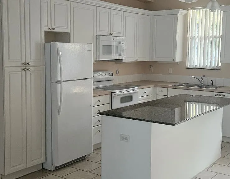 649 Cornerstone Dr — Photo 9