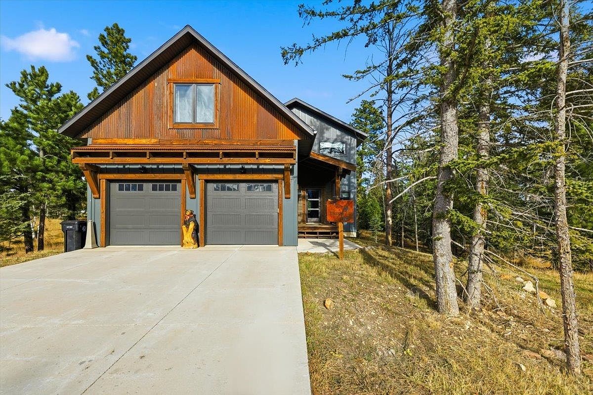 21246 Cozy Ct, Lead, SD 57754 | MLS #86782 | Zillow