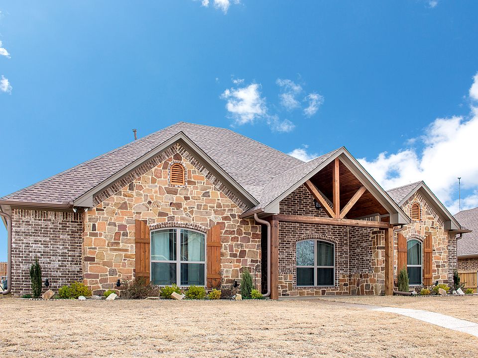 1st image of 120 Germantown Cir