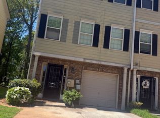 1452 Knights Trl, Stone Mountain, GA 30083