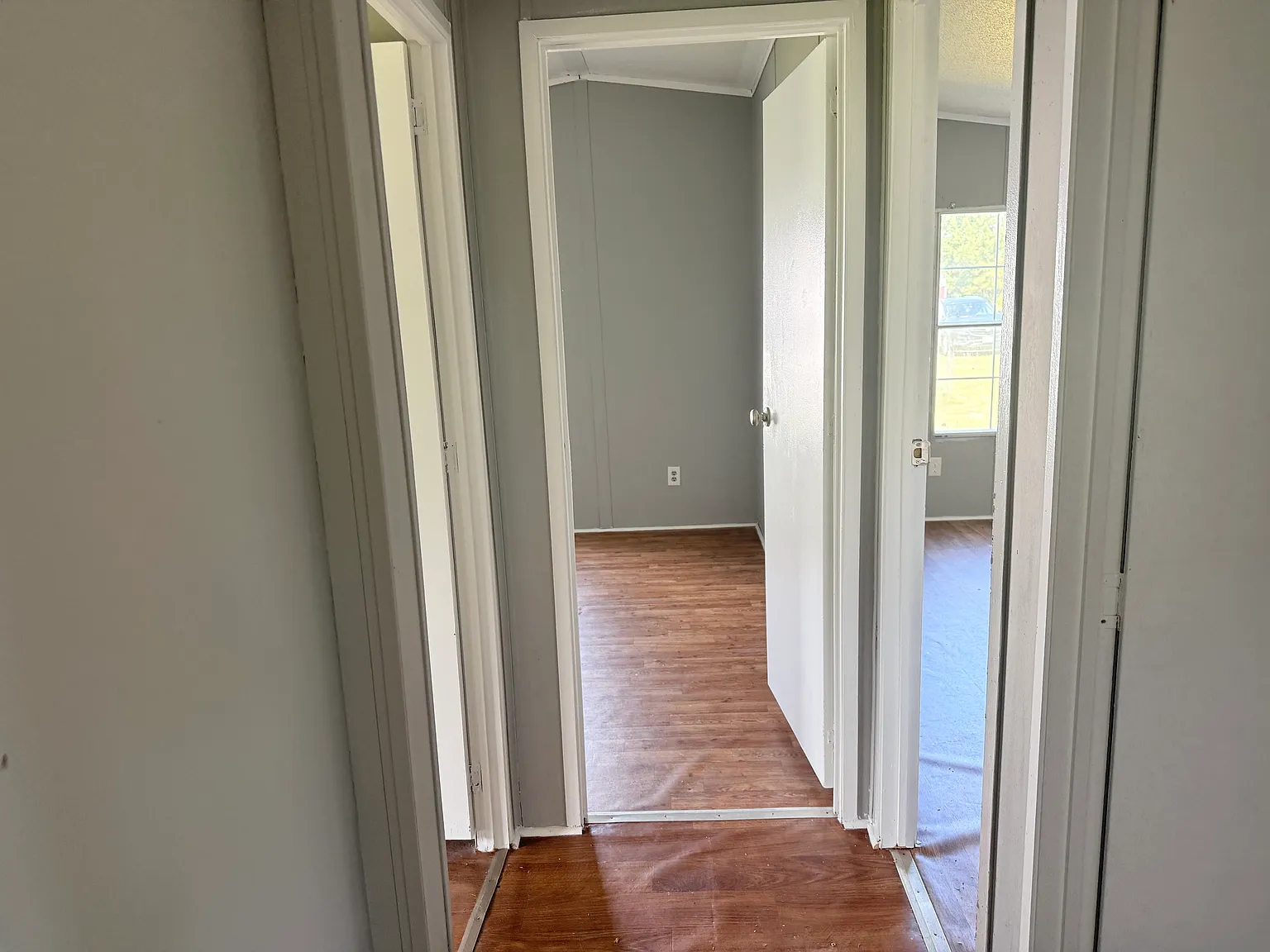 4 bed, $1,700 — Photo 3