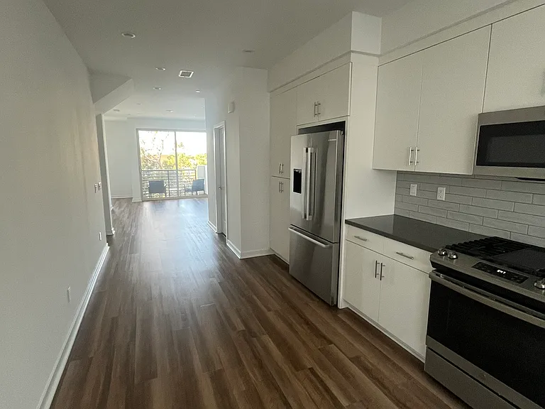 Kitchen, dining are all the way to the living room.