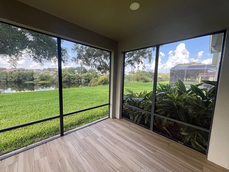 10220 Malpas Point — Photo 17