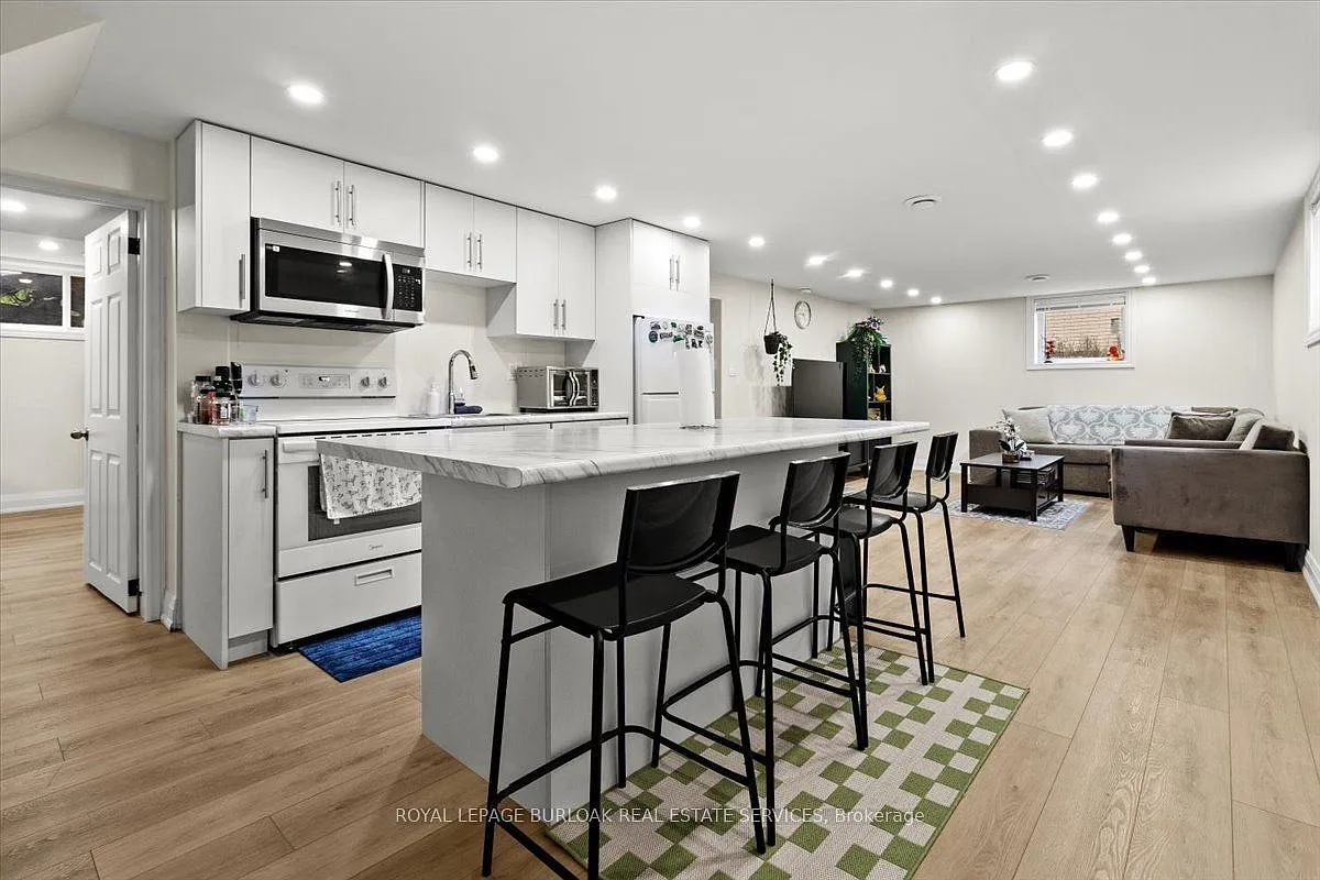 1 bed, $1,895 — Photo 3