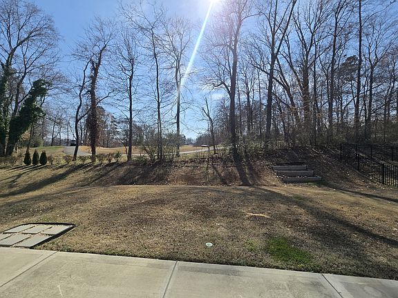 3rd image of 253 Cramerton Mills Pkwy