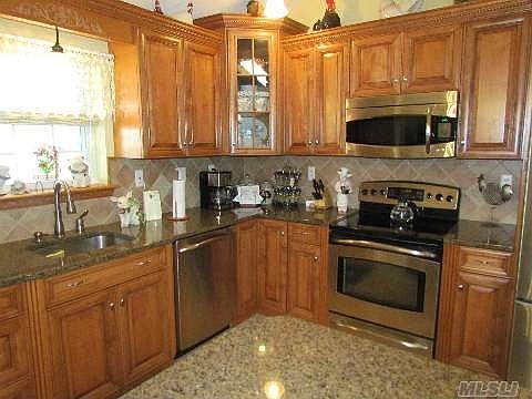 2nd image of 22 Marge Ln