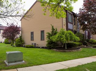 15 Crawford Ct, Hamilton, NJ 08690