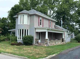 303 E Main St, Swayzee, IN 46986