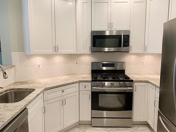 3rd image of 2310 14th St N APT 308