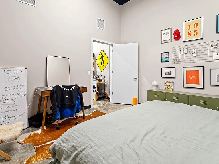 Bedroom