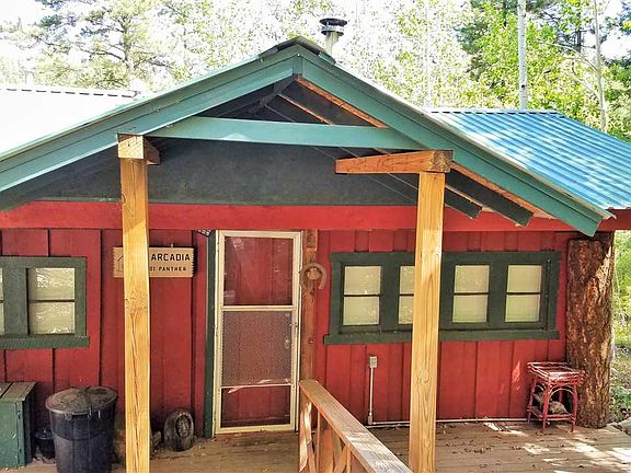 4th image of 901 Panther Ave