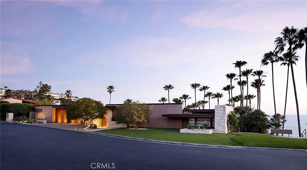 5 bed, 9.0 bath, 7201 sqft, $150,000 — Photo 2