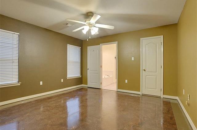2nd image of 70033 6th St