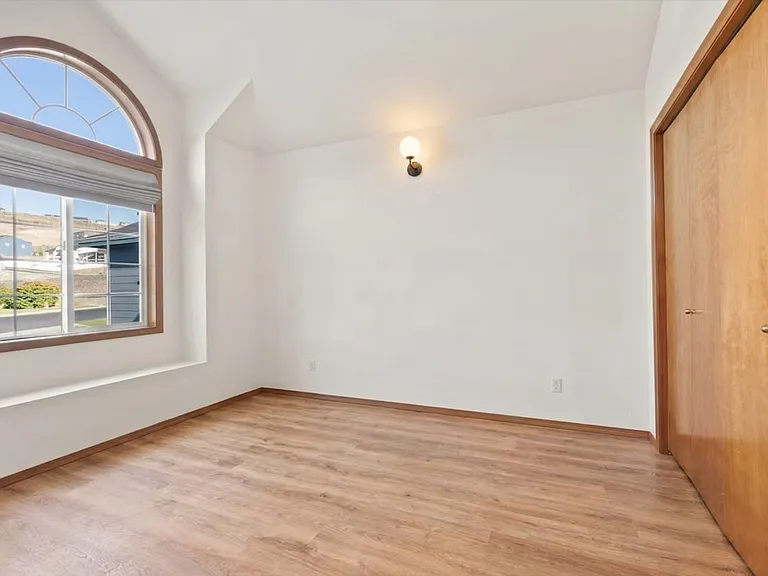8703 N Farmdale St #8703 — Photo 11