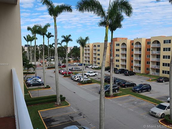 3rd image of 6990 NW 186th St APT 4-411