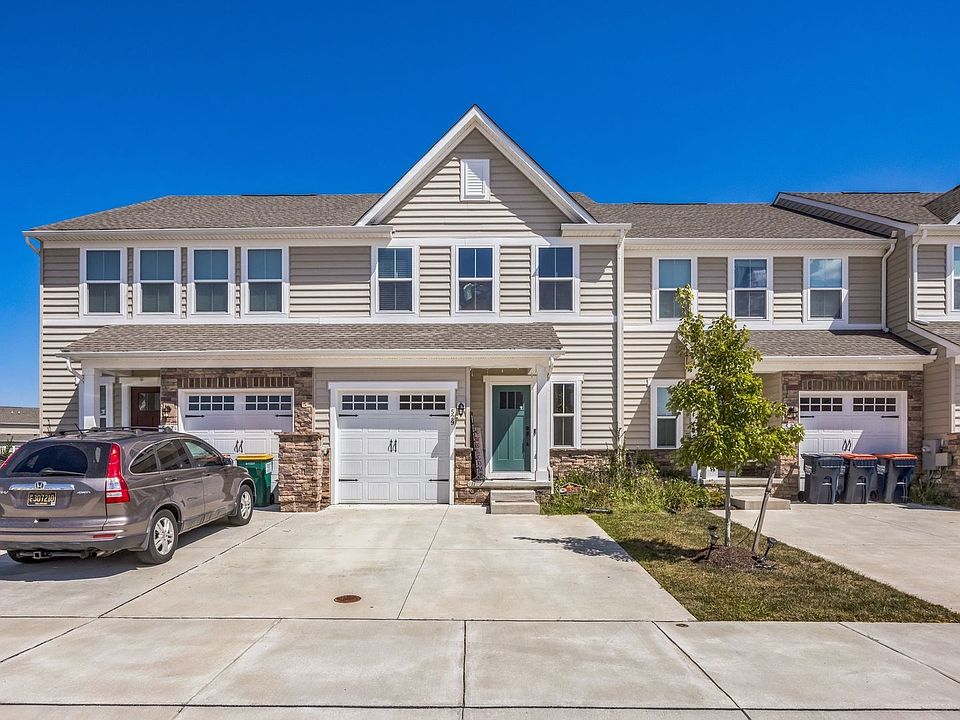 1st image of 529 Swansea Dr