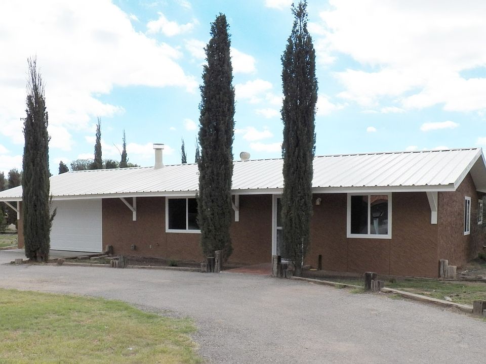 1st image of 5025 Meadow Cir