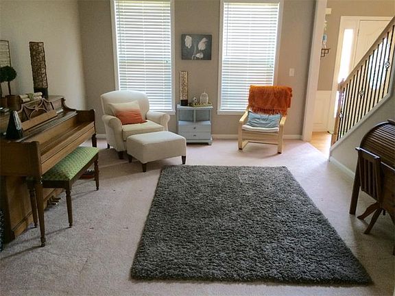 5th image of 120 Susobell Pl