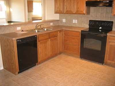 4th image of 2308 SW 138th St