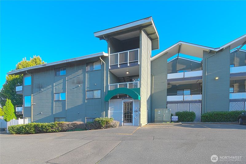 2nd image of 7924 212th Street SW #313
