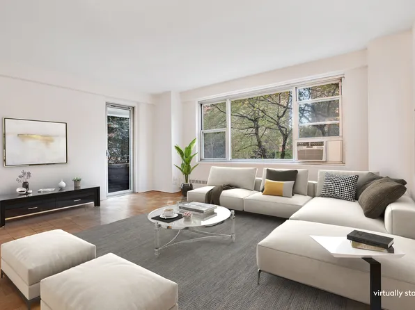 477 Fdr Drive image 1 of 9