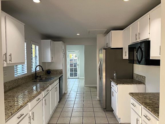 4th image of 4516 W 147th St