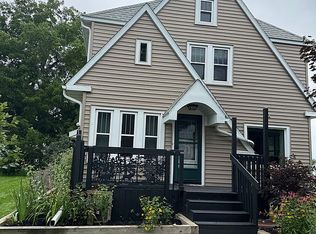 1136 Richland Ave, Saint Charles, MN 55972