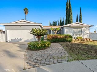 215 W Valencia St, Rialto, CA 92376