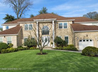 195 Vail Ave, Staten Island, NY 10309