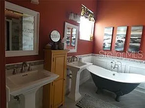 4062 Westbourne Cir — Photo 11