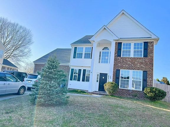 2nd image of 109 Chapel Hill Ct
