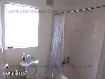 4th image of 38 Harriet St APT 1-SOJ