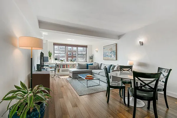 Sold by Compass | media 20