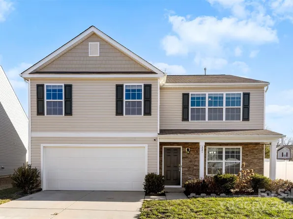 221 Brenett Francis Ct, Charlotte, NC 28214