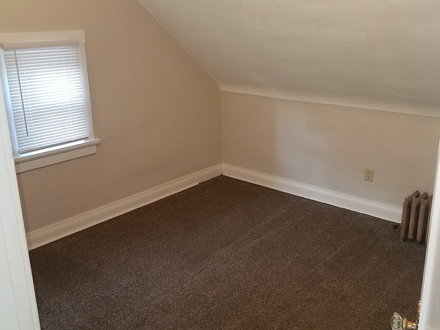 2 bed, $1,349 — Photo 4