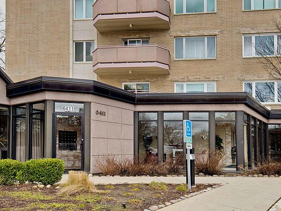 4th image of 6411 Lincoln Ave Unit 214